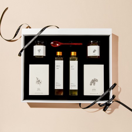 천연 아카시아 야생화 밤꿀 선물세트 꿀 기프트박스 천연 아카시아 야생화 밤꿀 선물세트 꿀 기프트박스