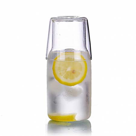 뚜껑이 컵이 되는 투명한 유리 물병 세트