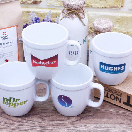 클래식 화이트 도자기 머그컵 로고인쇄 판촉물 제작 클래식 화이트 도자기 머그컵 로고인쇄 판촉물 제작