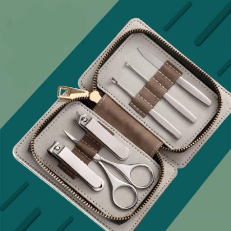 브라운 가죽 케이스 스테인리스 휴대용 손톱깎이세트 브라운 가죽 케이스 스테인리스 휴대용 손톱깎이세트