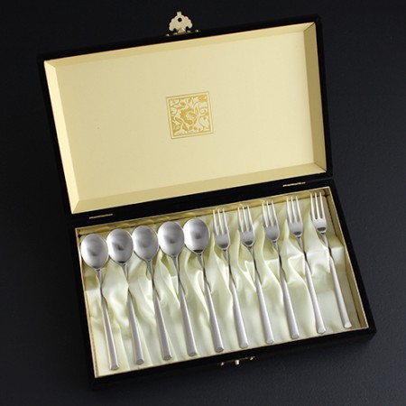 골드 8인용 스테인리스 휴대용 고급 숟가락 세트 골드 8인용 스테인리스 휴대용 고급 숟가락 세트