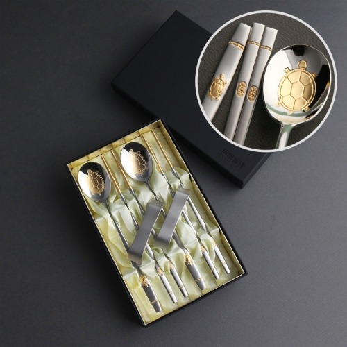골드 2인세트 스테인리스 고급 포장 커트러리 스푼세트 골드 2인세트 스테인리스 고급 포장 커트러리 스푼세트