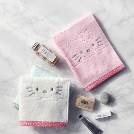 헬로키티 영키즈 타올 38cm 면소재 캐릭터 아동용 타월 헬로키티 영키즈 타올 38cm 면소재 캐릭터 아동용 타월